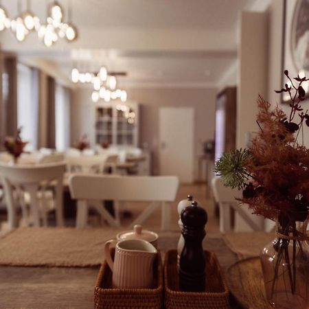 דינסלאקן Hotel Victoria מראה חיצוני תמונה